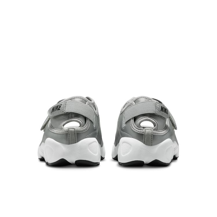 NIKE SP26 NIKE WMNS AIR RIFT メタリックシルバー/セイル-ブラック HM5737-003