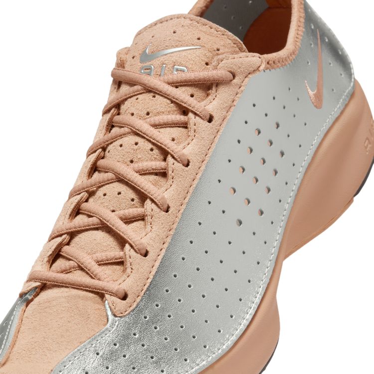 NIKE SU26 NIKE WMNS AIR SUPERFLY エルム/メタリックシルバー-バロックブラウン IB5824-200