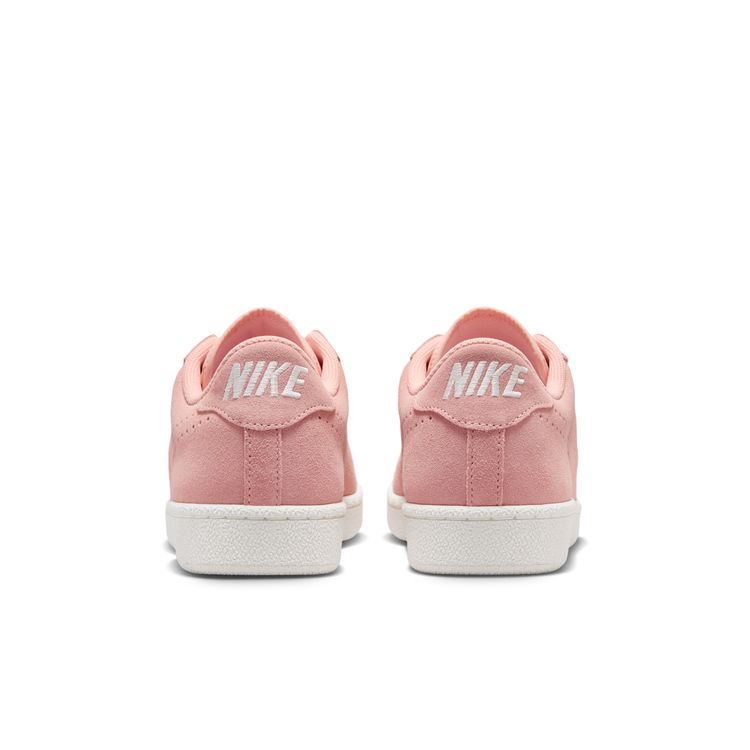 NIKE SU26 NIKE WMNS TENNIS CLASSIC CS アークティックオレンジ/アークティックオレンジ-セイル-ホワイト IQ7388-800