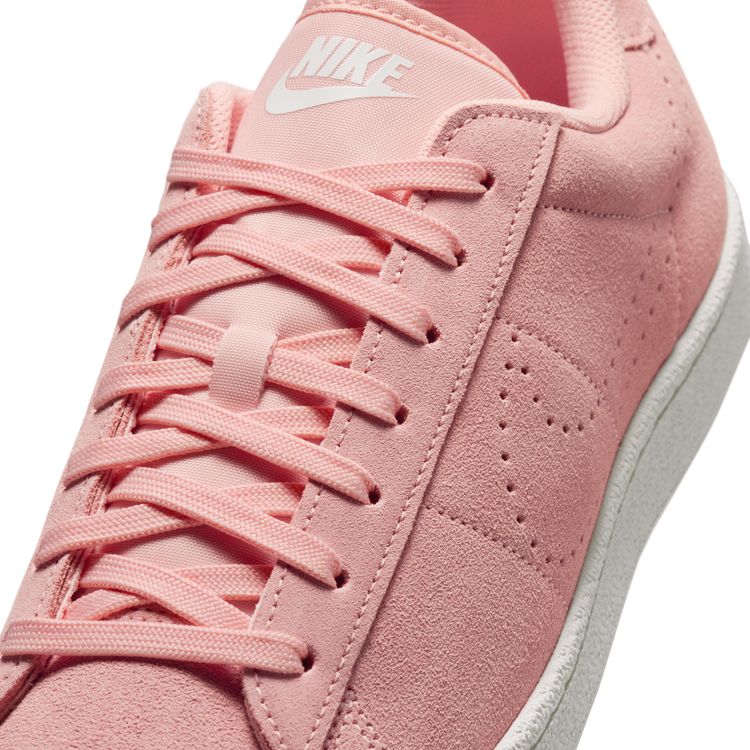 NIKE SU26 NIKE WMNS TENNIS CLASSIC CS アークティックオレンジ/アークティックオレンジ-セイル-ホワイト IQ7388-800