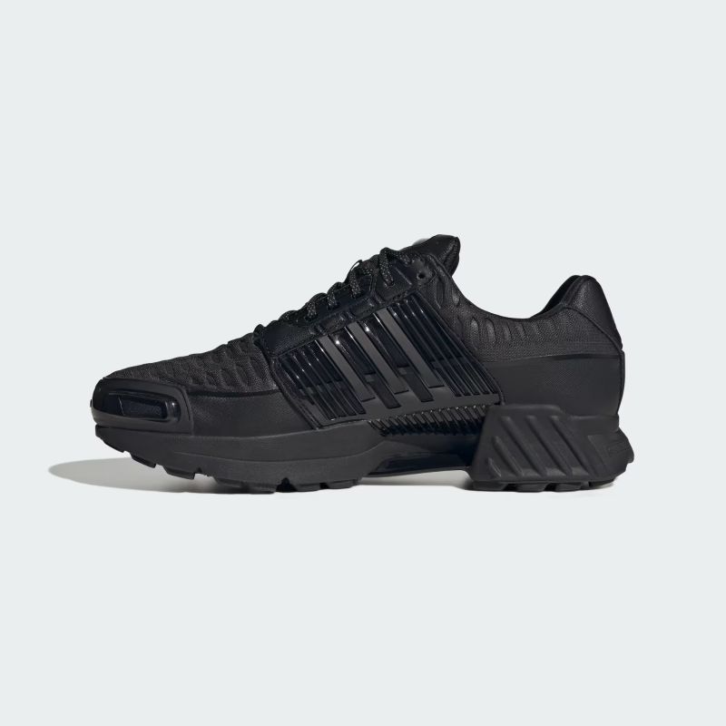 adidas 26Q4 adidas CLIMAPROOF 1 GTX コアブラック/コアブラック/アイアンメタリック KI6797