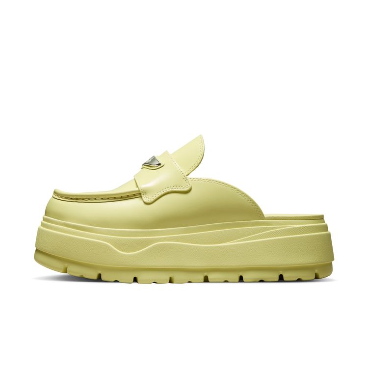 JORDAN BRAND FA25 8/1 WMNS AIR JORDAN MULE ルミナスグリーン/メタリックシルバー HJ4292-302