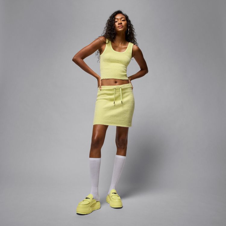 JORDAN BRAND FA25 8/1 WMNS AIR JORDAN MULE ルミナスグリーン