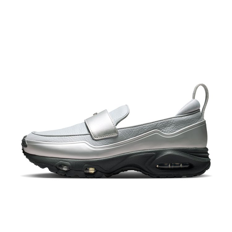 NIKE SU26 4/3 NIKE WMNS AIR MAX PHENOMENA ウルフグレー/メタリックシルバー-アンスラサイト IV4690-099