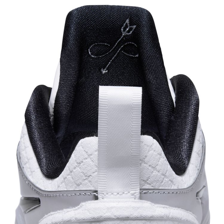 NIKE FA26 7/24 NIKE A'TWO ASW EP サミットホワイト/ブラック-メタリックシルバー IR4501-100