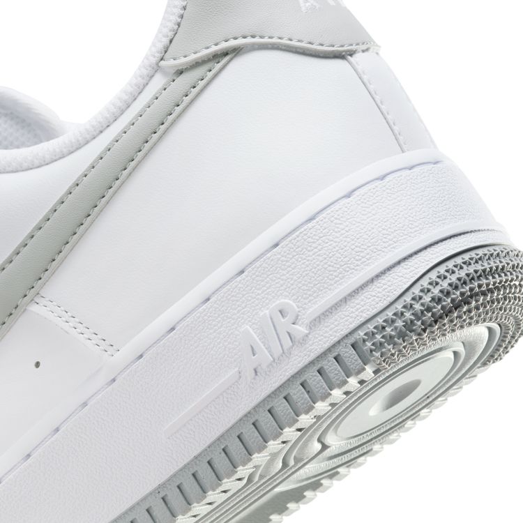 NIKE C/O NIKE AIR FORCE 1 '07 ホワイト/ライトスモークグレー-ホワイト FJ4146-100