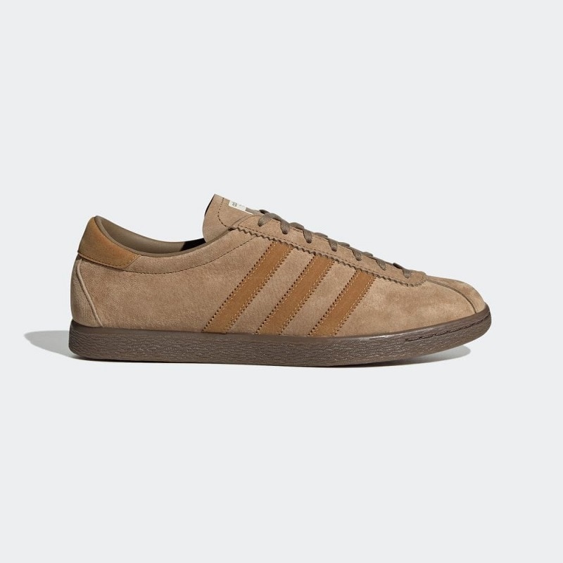 adidas C/O adidas TOBACCO パントーン/メサ/ガム GY7396