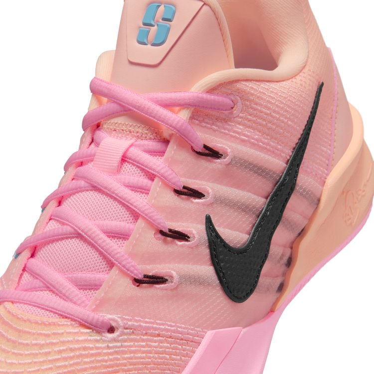 NIKE HO25 12/6 SABRINA 3 EP クリムゾンティント/ブラック-アークティックパンチ HF2882-800