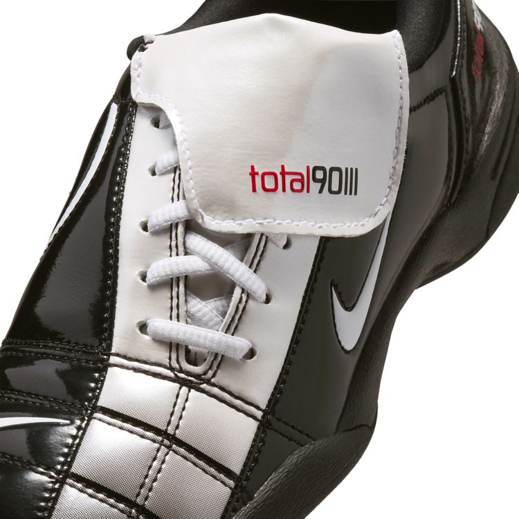 NIKE SU26 NIKE WMNS T90 SE ブラック/ホワイト-ユニバーシティレッド IO2389-001