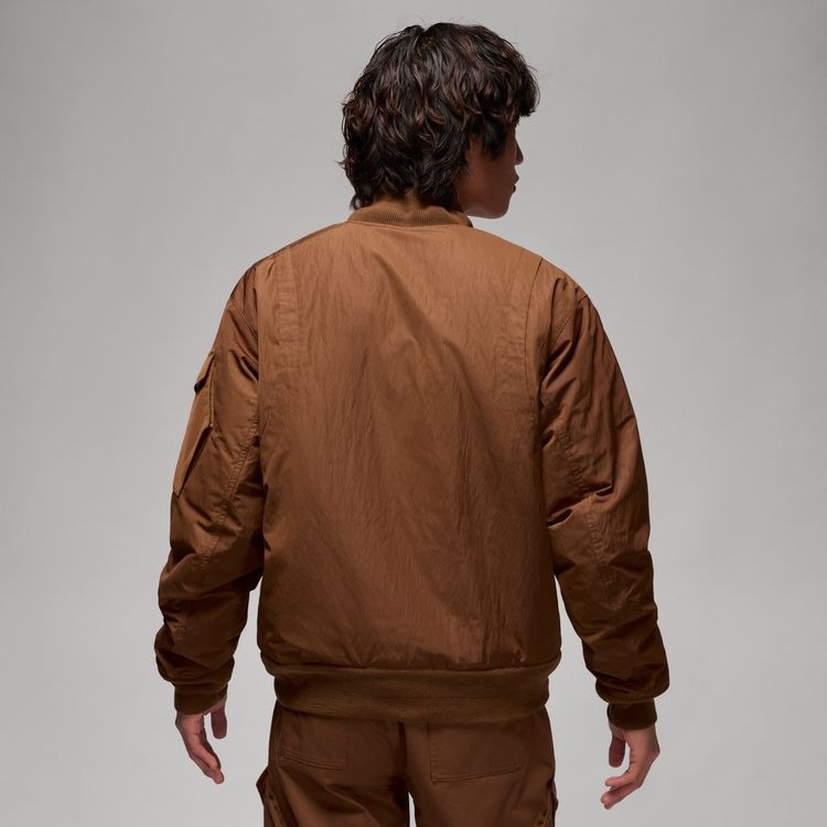 Jordan Brand HO23 11/1発売 ESS STMT ECO RNEGDE Jacket  FB7317-281 ライト ブリティッシュタン/ブラック