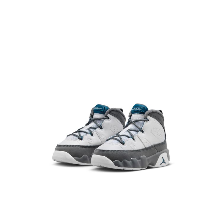 JORDAN BRAND SP26 1/24 JORDAN 9 RETRO TD ホワイト/フレンチブルーフリントグレー 401812-100