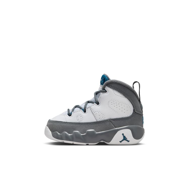 JORDAN BRAND SP26 1/24 JORDAN 9 RETRO TD ホワイト/フレンチブルーフリントグレー 401812-100
