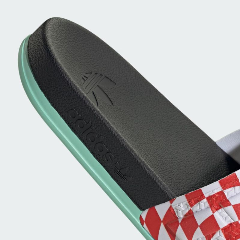 adidas 26Q3 6/6 adidas ADILETTE OG CF COCA-COLA コアブラック/フットウェアホワイト/ノーン KH6903