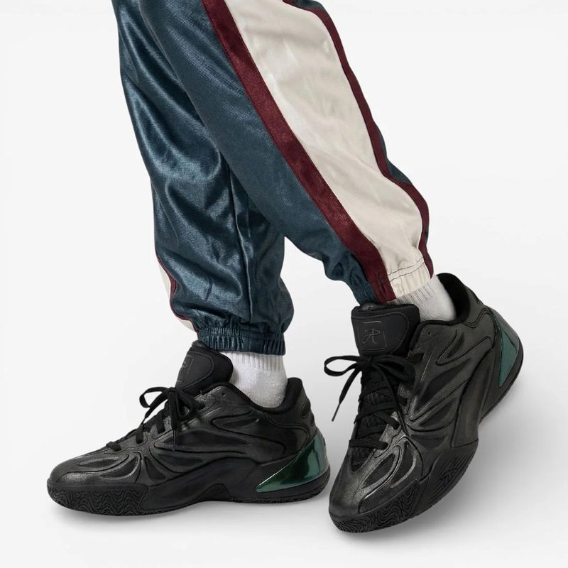 Reebok 26SS ANGEL REESE 1 ブラック 100262836