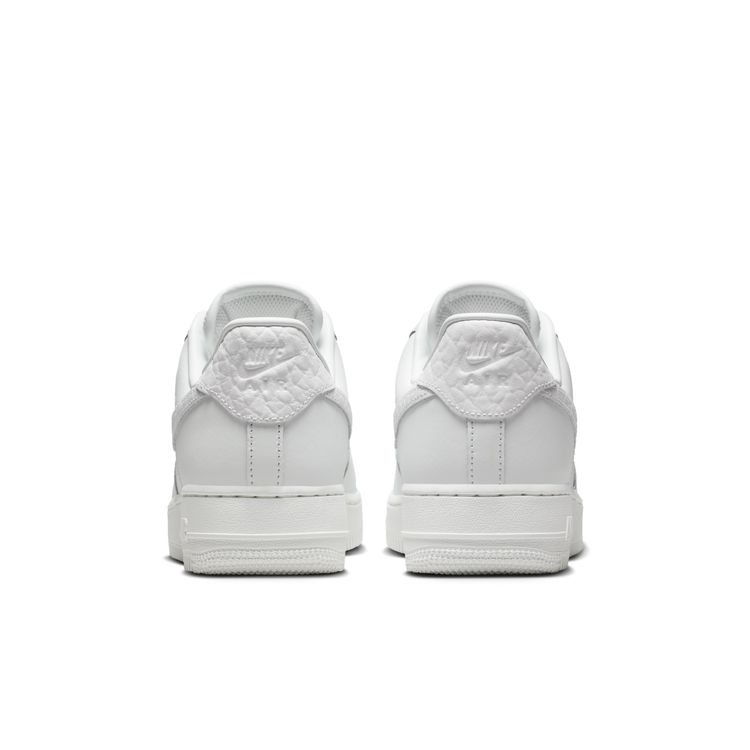 NIKE HO25 NIKE WMNS AIR FORCE 1 '07 LOW サミットホワイト/サミットホワイト-ホワイト IM6485-121