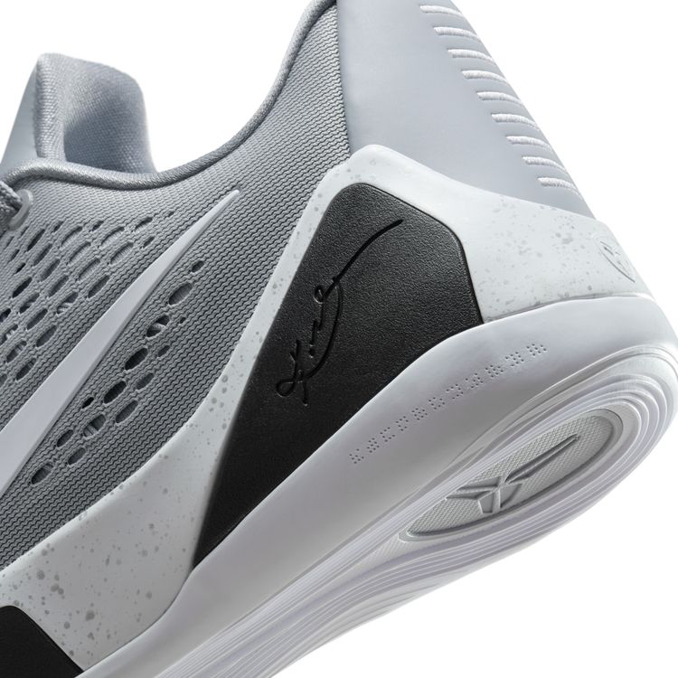 NIKE HO25 11/1 NIKE KOBE 9 ELITE LOW EM PROTRO ウルフグレー/ホワイト-ホワイト IH1401-001