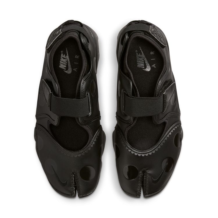 NIKE SU26 NIKE WMNS AIR RIFT ブラック/ブラック-ブラック IR1226-002