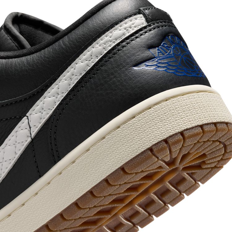 JORDAN BRAND FA26 AIR JORDAN 1 LOW SE オフノワール/セイル-ユニバーシティレッド-ゲームロイヤル IO2047-001