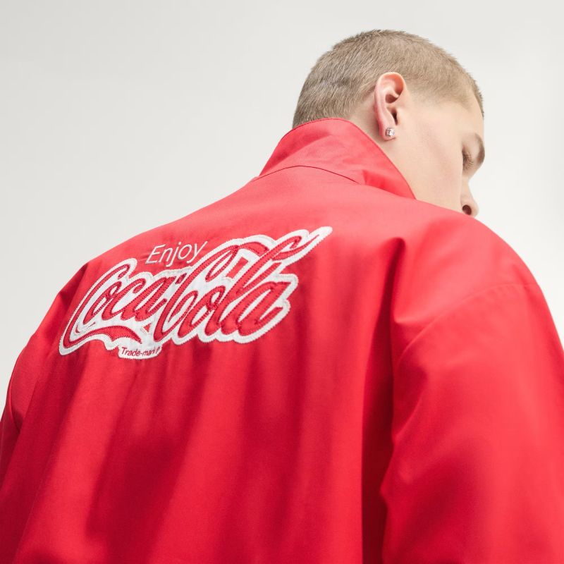 adidas 26Q3 6/6 Coca-Cola CLASSIC SPORT FIREBIRD TRACK JACKET ビビッドレッド KY2111
