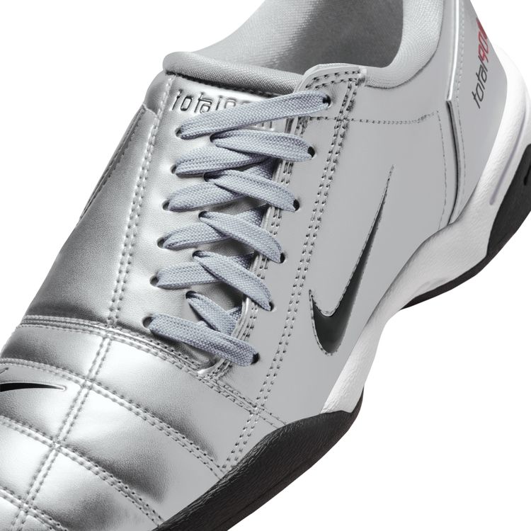 NIKE SP26 NIKE WMNS T90 メタリックシルバー/ブラック-ユニバーシティレッド IM7595-001