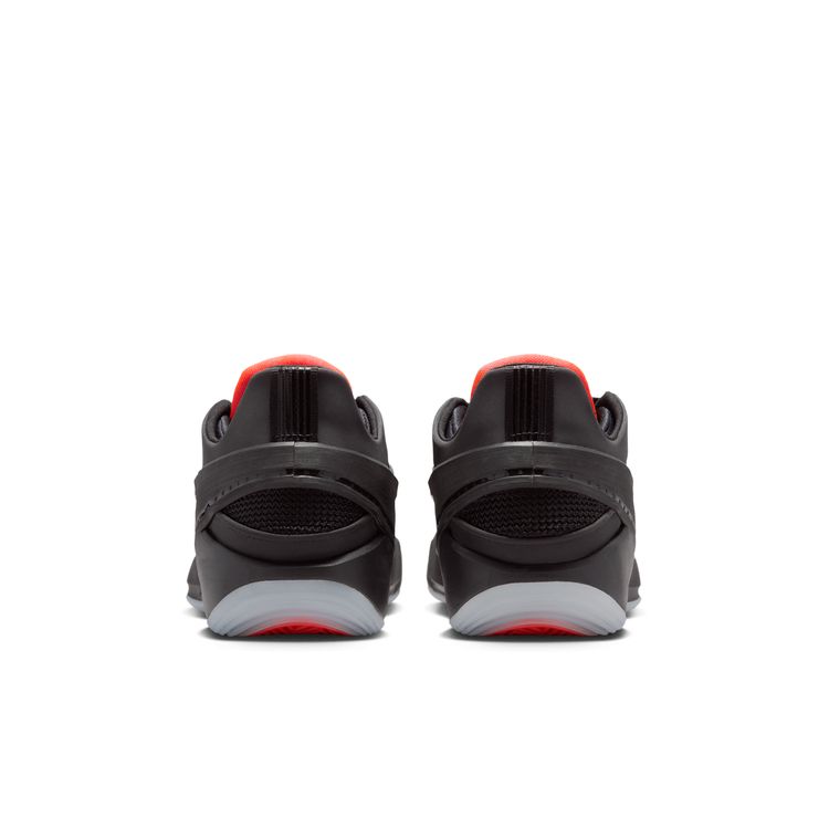 JORDAN BRAND SP26 1/15 JORDAN LUKA 5 GS ブラック/ブライトクリムゾン IM5166-002