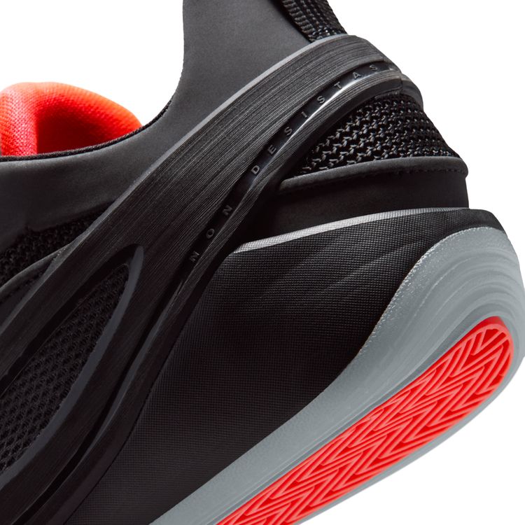 JORDAN BRAND SP26 1/15 JORDAN LUKA 5 GS ブラック/ブライトクリムゾン IM5166-002