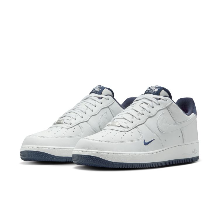 NIKE SP25 NKE AIR FORCE 1 '07 LV8 フォトンダスト/フォトンダスト-オブシディアン HM9483-001