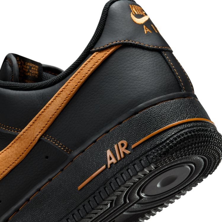 NIKE FA25 NIKE AIR FORCE 1 '07 LV8 ブラック/デザートオーカー