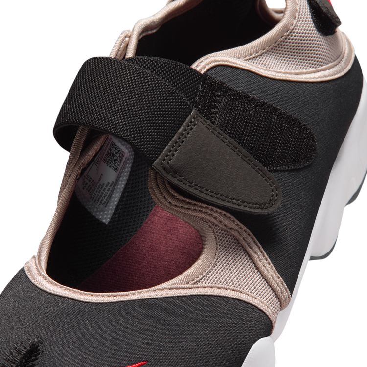 NIKE FA26 NIKE AIR RIFT ブラック/ピカンテレッド-カレッジグレー-ホワイト IW1244-010