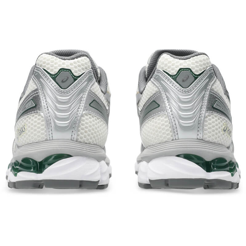 asics 26SS 3/26 GEL-KAYANO 12.1 CREAM/CARBON 1203A759-105