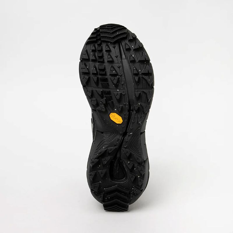 Reebok 26SS 3/20 ZIG KINETICA 3.5 EDGE ブラック 100244381