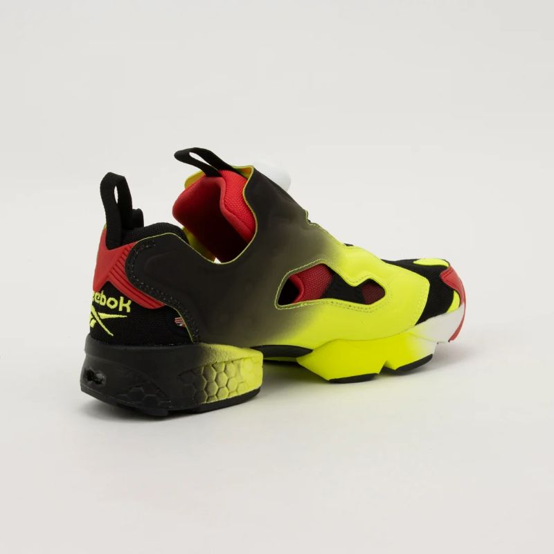 Reebok 25FA 9/12 INSTAPUMP FURY 94 ベクターレッド 100230809