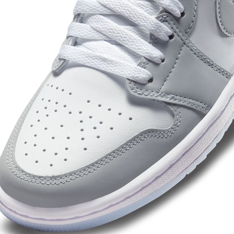 JORDAN BRAND C/O WMNS AIR JORDAN 1 LOW ホワイト/ウルフグレー-アルミニウム DC0774-105