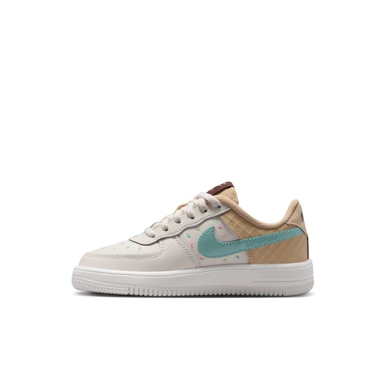 NIKE FA26 NIKE FORCE 1 LOW BP LACE セイル/マルチカラー-セサミ-ブリーチドターコイズ IV6208-133