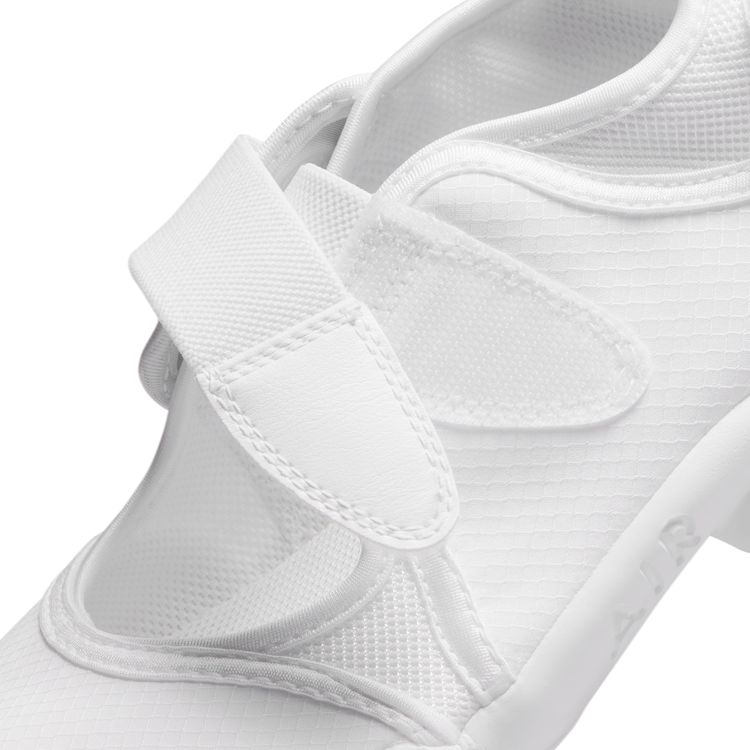 セール30%OFF】NIKE SU25 NIKE WMNS AIR RIFT BR ホワイト