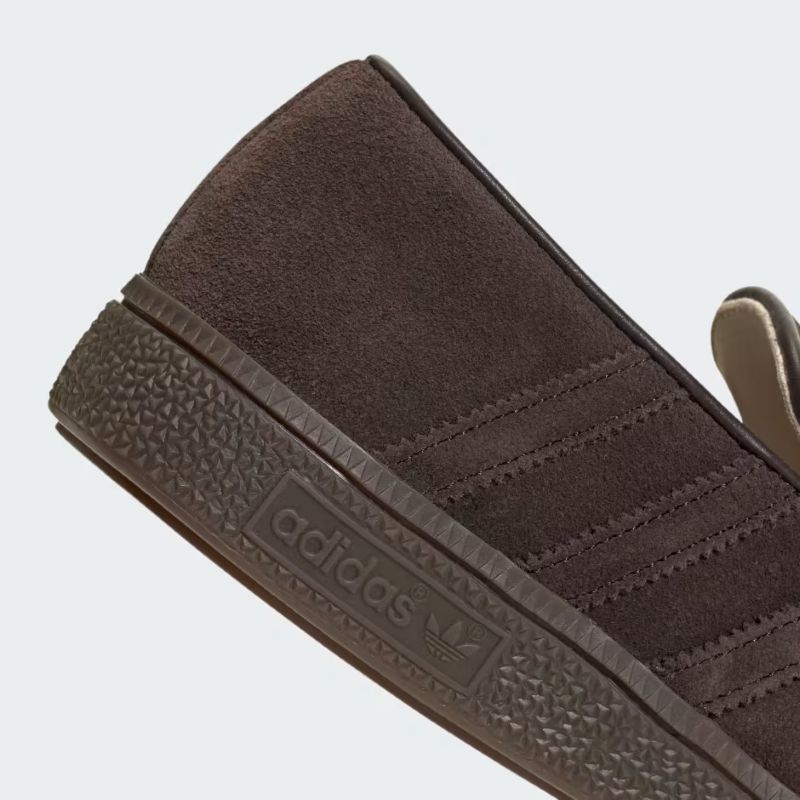 adidas 26Q2 2/20 adidas HANDBALL SPEZIAL LOAFER W オーロラコーヒー/オーロラコーヒー/ガム KJ2533