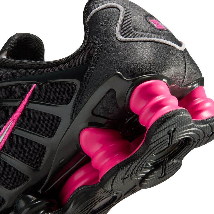 NIKE SP26 NIKE WMNS SHOX TL オフノワール/メタリックシルバー