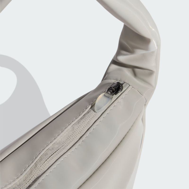 adidas 26Q1 SMALL SHOULDERBAG グレーツー KE0747