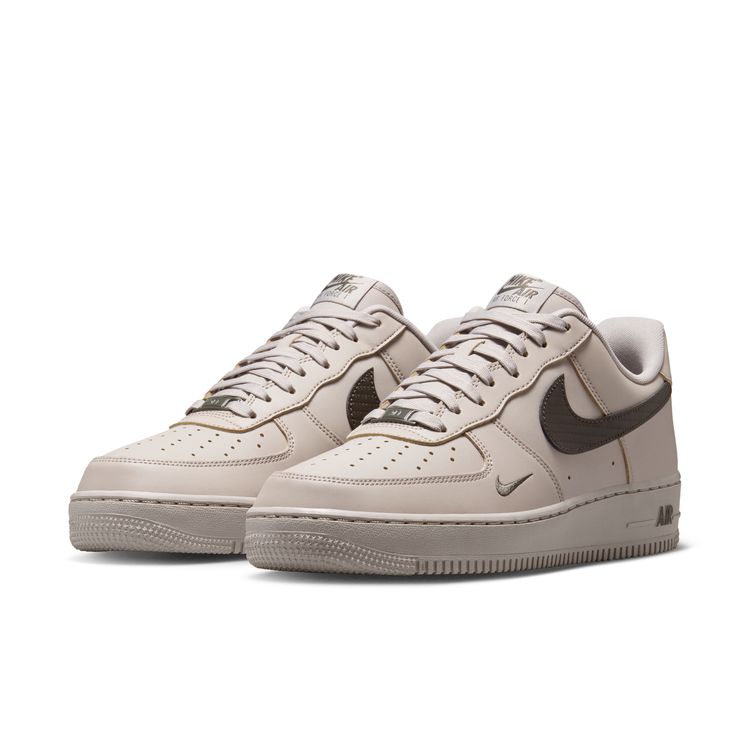 NIKE FA26 NIKE AIR FORCE 1 '07 カレッジグレー/ニューズプリント IV5732-002
