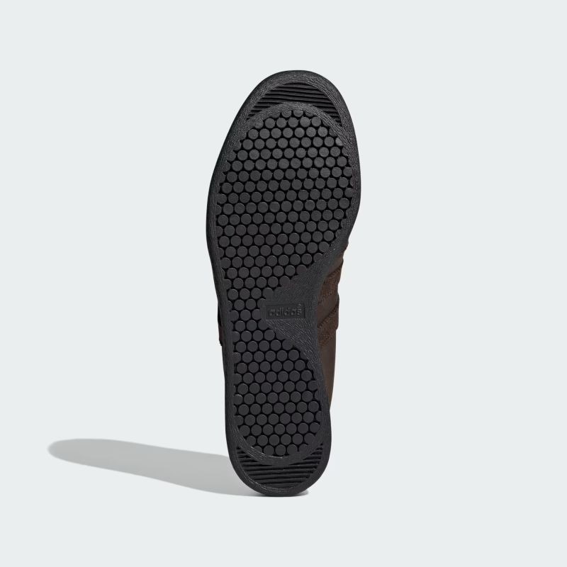 adidas 26Q4 adidas TOBACCO ダークブラウン/オーロラコーヒー/コアブラック KJ4905