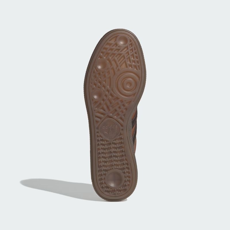 adidas 26Q1 12/11 HANDBALL SPEZIAL ダスキーブロンズ/オーロラコーヒー/ガム IH6569