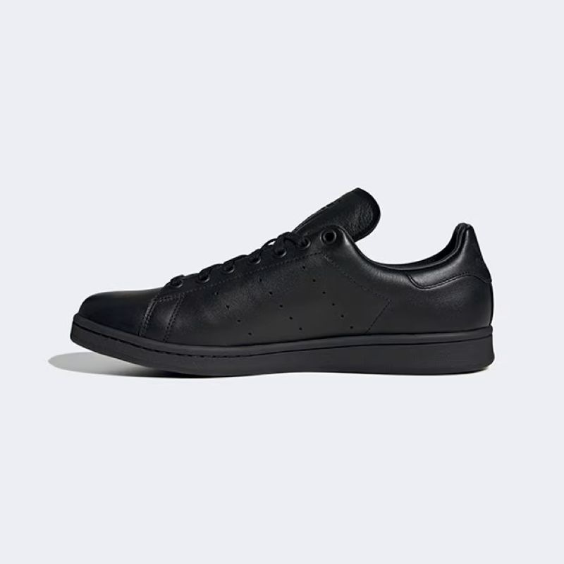 adidas 26Q3 6/11 adidas STAN SMITH GTX コアブラック/コアブラック/フットウェアホワイト JR3329