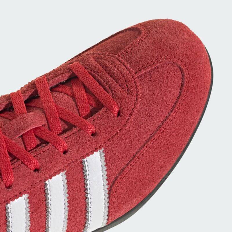 adidas 26Q1 12/11 HANDBALL SPEZIAL LO PRO W ベタースカーレット/フットウェアホワイト KJ3626