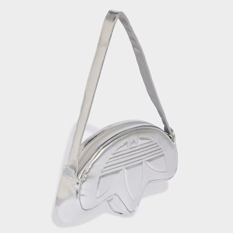 adidas 26Q3 adidas HERI TREFOIL BAG METALL シルバーメタリック