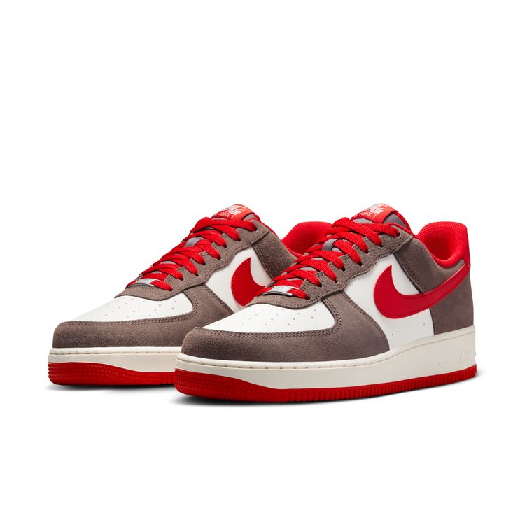 【セール30%OFF】NIKE SU25 NIKE AIR FORCE 1 '07 LV8 ケイブストーン/ユニバーシティレッド-セイル FQ8714-201