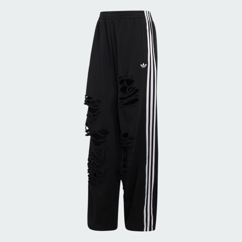 adidas 26Q3 adidas DISTRESSED JOGGERS ブラック KW8254