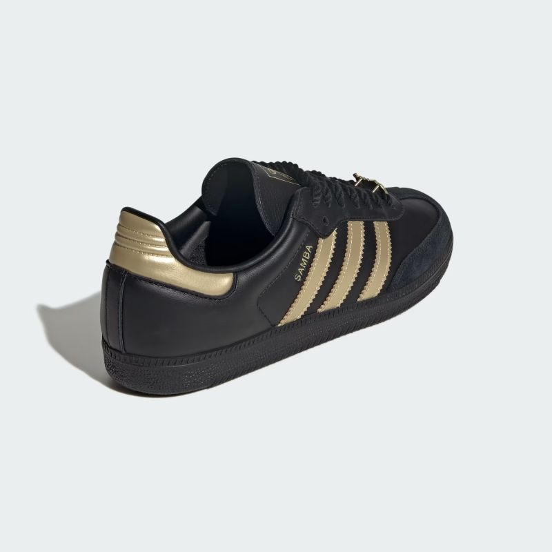 adidas 25Q4 SAMBA OG コアブラック/ゴールドメタリック/フット