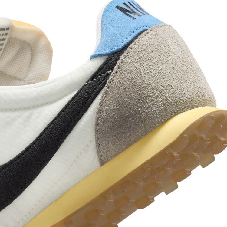 NIKE FA26 NIKE WAFFLE RACER '26 ペールアイボリー/ブラック-シーグラス-カレッジグレー IW1894-100