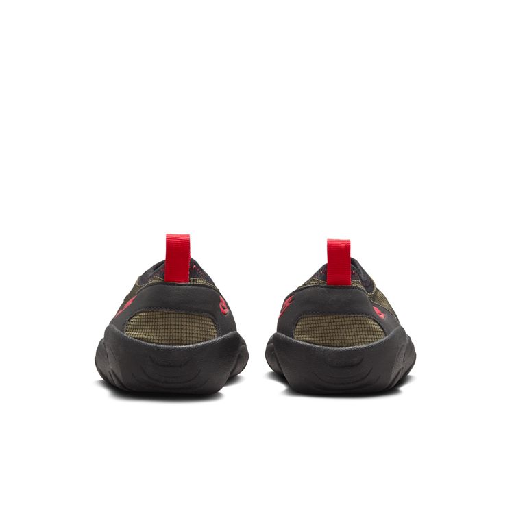 【セール30%OFF】NIKE SU25 NIKE AQUA TURF ミディアムオリーブ/ブラック-ユニバーシティレッド FZ5627-200