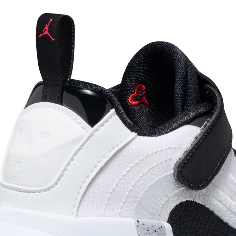シューズ(男性用) NIKEKID14SEASONAL BLACKLASER CRIMSON26cm NIKEKID14SEASONAL BLACKLASER CRIMSON26cm - メルカリ